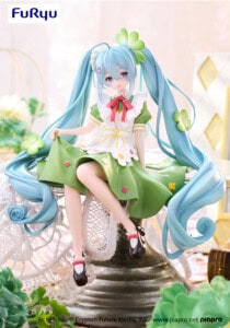 Figures Wholesale